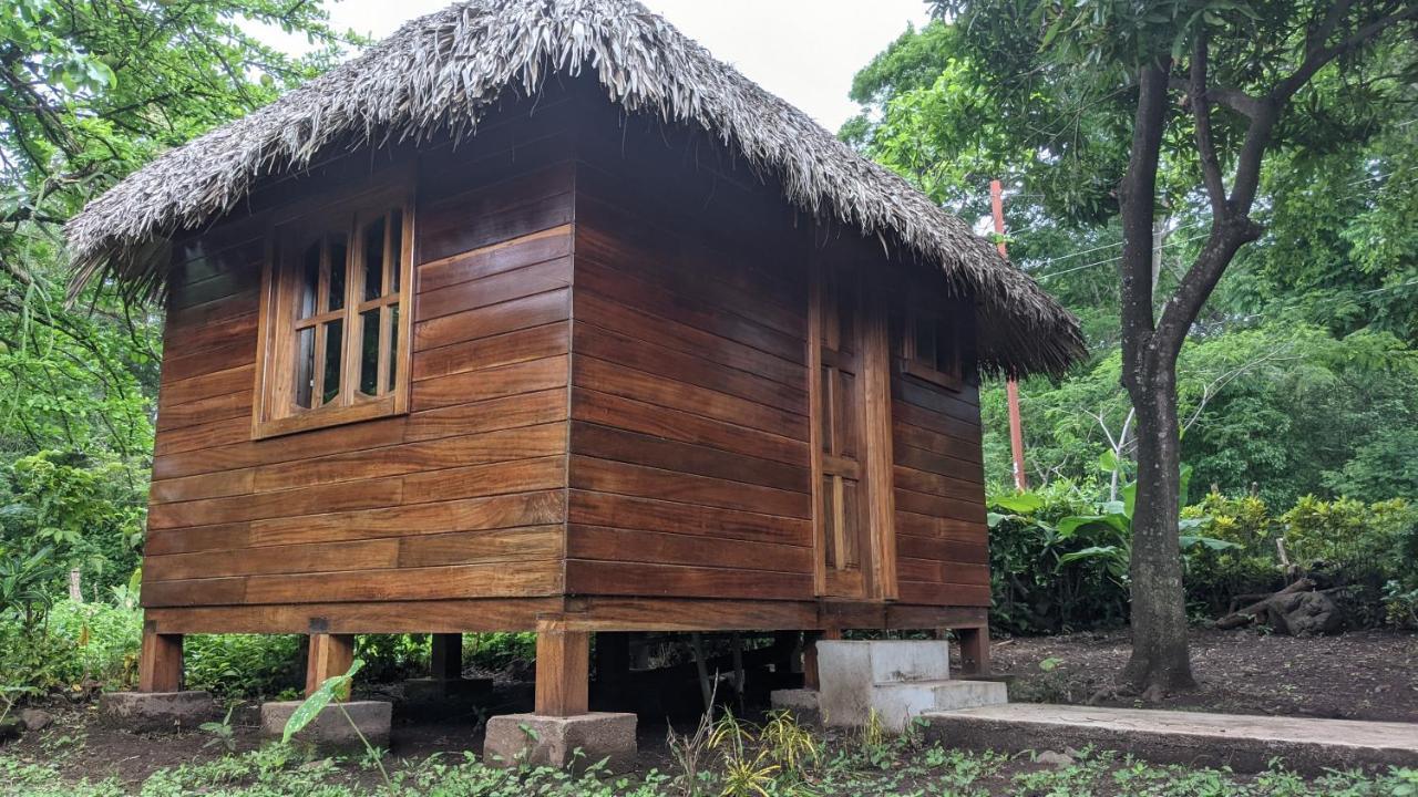 Wood Cabin - Cabana Maderas Balgue 外观 照片